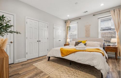 Pittsburgh House | Modern Home with Backyard Oasis in Heart of ATL