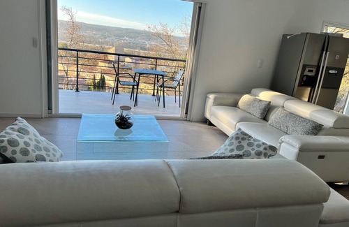 Rousset Villa | Modern house