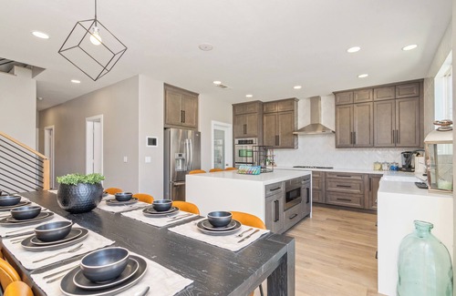 Menifee House | Modern Lakehouse Retreat