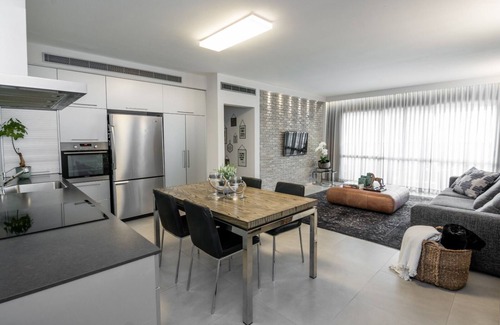 Netanya Apartment | Modern living - 3 bedrooms apartment