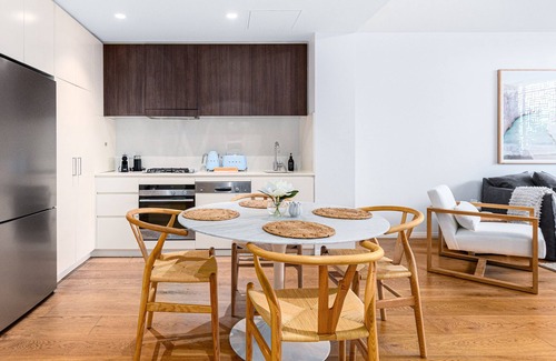 Kensington Apartment | Modern Living Closer to Centennial Park
