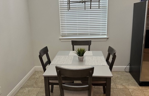 Mobile House | Modern lower level midtown apartment with cable and high speed internet!