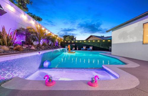 Chula Vista House | Modern Lux 4 BR Home- Pool, Spa and Gym