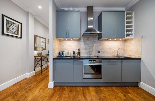London City Centre Condo | Modern lux flat in West End/Mayfair/Piccadilly. Central location, highly rated