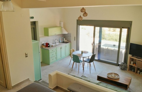 Trochalia House | Modern luxurious suite with private pool and sea view, Suite (NI)