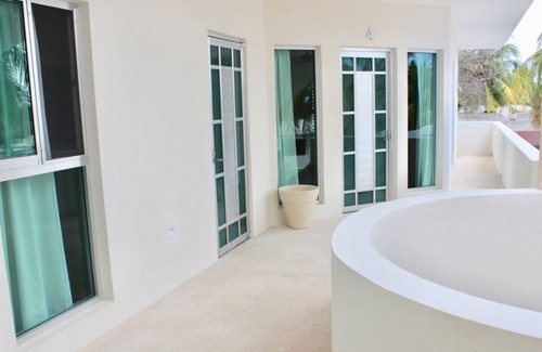 Sisal Apartment | Modern luxury apartments just steps away from the Sisal beach.