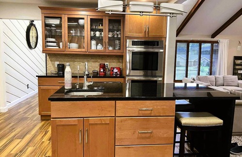 Longwood House | Modern Luxury Retreat - Bright, Cozy & Family-Ready near Orlando, FL