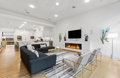 Oak Lawn House | Modern Luxury