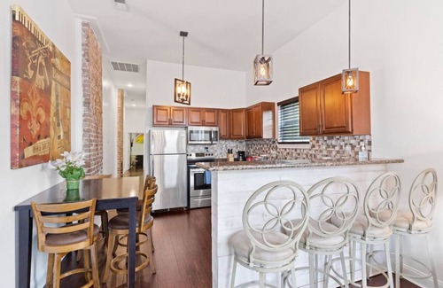 Tulane - Gravier House | Modern Mid-City Home | Mins - Superdome & Museums