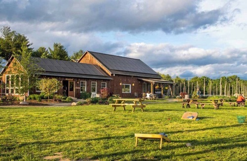 Cragsmoor House | Modern Mountain House in small walkable hamlet with a view surrounded by nature.