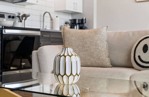St. Petersburg - Clearwater Apartment | Modern Nest Near Central Ave