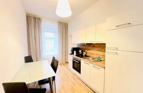 Eggenberg Apartment | Modern! New! Eggenberg! Top 1b