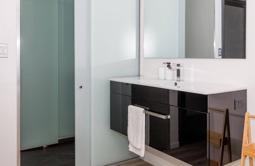 Methven House | Modern on McMillan | Methven