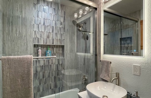 Tahoe Valley Cottage | Modern Private Cottage with Luxury Amenities