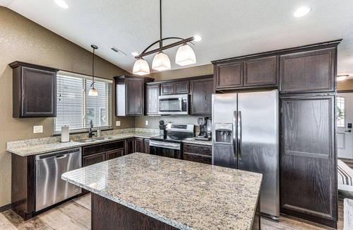 Rapid City House | Modern Rapid City Duplex w/Yard: 5 Mi to Downtown