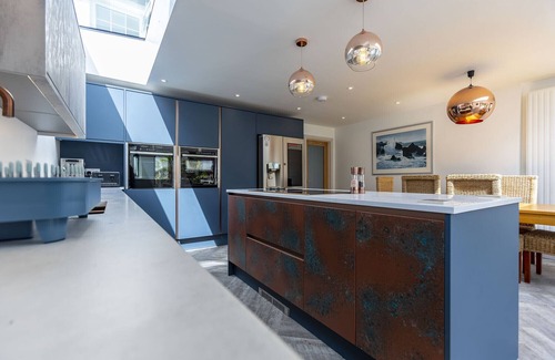 Bude House | Modern rear extension with open plan living and brand new backyard sauna.