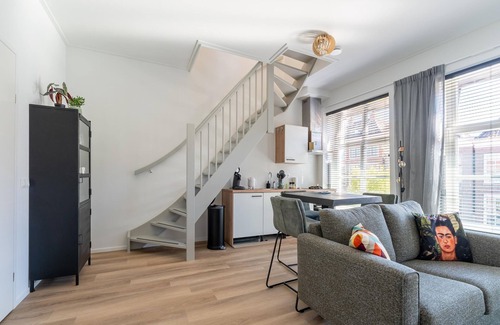 Sneek House | Modern renovated apartment in the heart of Sneek