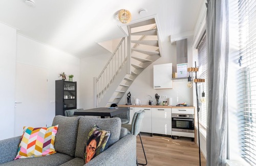 Sneek House | Modern renovated apartment in the heart of Sneek
