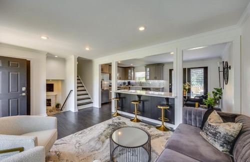 Montrose House | Modern Richmond Home with Deck, Close to Downtown!