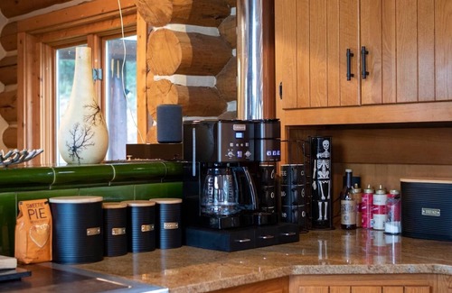 Millville Ski Chalet | Modern/Rustic Log Chalet loaded with amenties