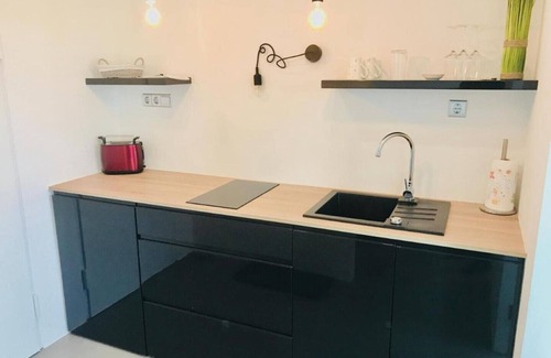Maribor Apartment | Modern Studio in the Heart of Maribor with Stunning Sunset Views