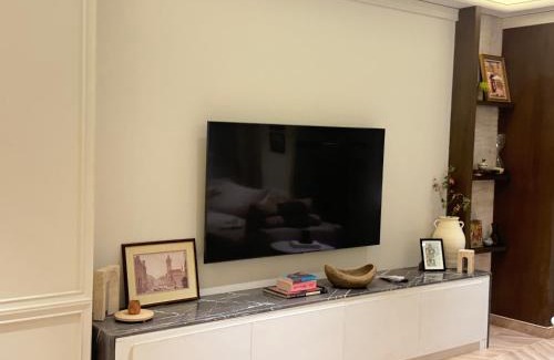 Loralai District Apartment | Modern Serviced Apartments in Penta Square DHA Lahore Book Luxury Stay