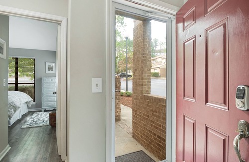 Cameron Wood House | Modern Spacious 2BR w/King Bed & Private Patio (So CLT)