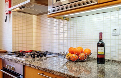 Montechoro Condo | Modern & Spacious Flat with Pool close to Oura