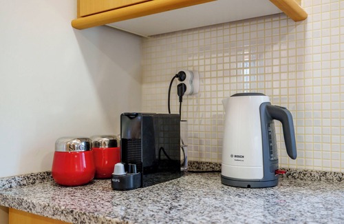 Montechoro Condo | Modern & Spacious Flat with Pool close to Oura