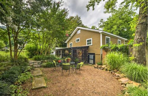 St. Elmo Improvement League House | Modern St Elmo Cottage by Lookout Mtn and Near Dwtn