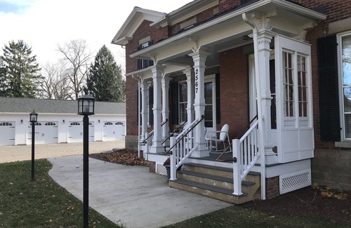 Rochester Apartment | Modern Studio Apartment in Restored Farmhouse -Apt 6