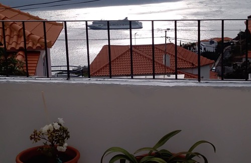 Sao Goncalo Apartment | Modern studio flat in Funchal