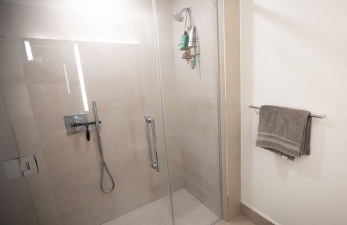Mott Haven Apartment | Modern Studio for rent. Monthly rentals only.