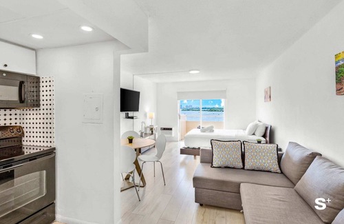 North Bay Village Apartment | Modern Studio | Bay & Skyline Views – Free Parking