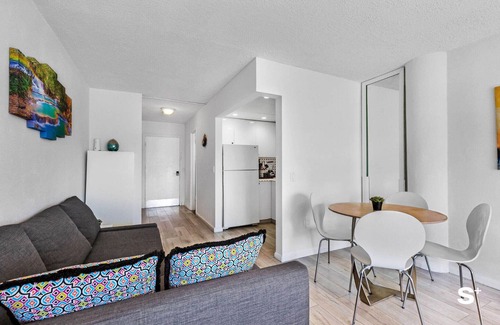 North Bay Village Apartment | Modern Studio | Bay & Skyline Views – Free Parking