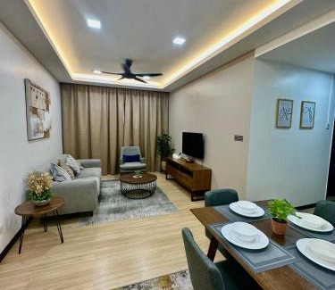 Kampung Ladang Tok Pelam Apartment | Modern Stylish Apartment (Seaview) near KTCC Mall.