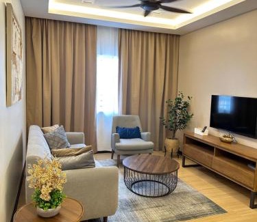 Kampung Ladang Tok Pelam Apartment | Modern Stylish Apartment (Seaview) near KTCC Mall.