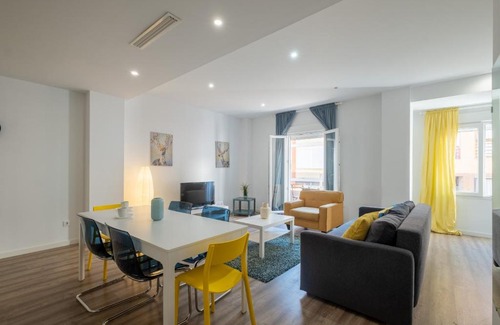 Jesus Apartment | Modern, Stylish Apartment with balcony