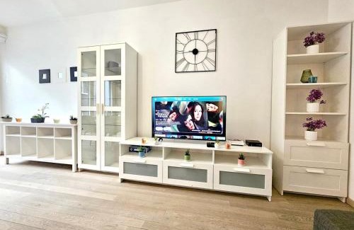 Hollerich Apartment | Modern two bedrooms in city center with a private parking