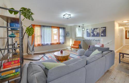 Urbana House | Modern Urbana Home 2 Mi to University of Illinois