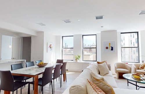 Upper West Side Apartment | Modern UWS Two-Bedroom Apartment with Amenities