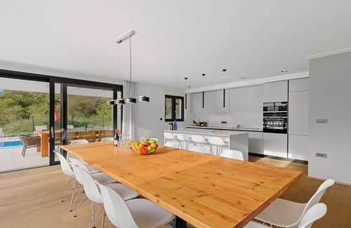 Bakarac Villa | Modern Villa Adria Blue with heated pool