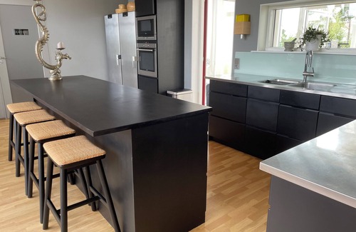 Tyreso House | Modern villa close to sea, forest and Stockholm city center