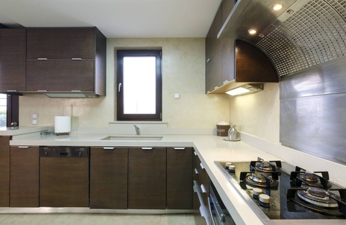 Anissaras Villa | Modern villa P&A close to the beach