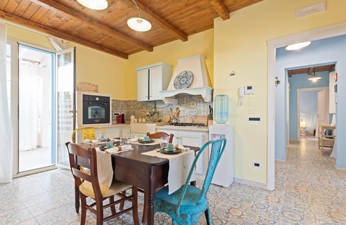 Santa Maria del Focallo Villa | Modern Villa, Pool & Beach Proximity