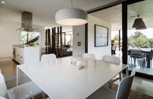 Sant Jordi de Ses Salines Villa | Modern villa with minimalistic decor