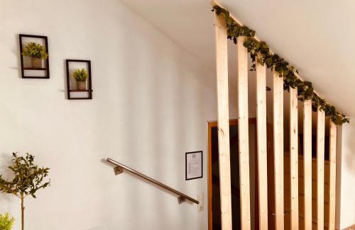 Mariaposching Apartment | Moderne Dachgeschosswohnung an der Donau