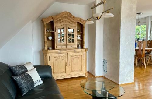 Fretter Apartment | Moderne Ferienwohnung mit Sonnenbalkon in Fretter