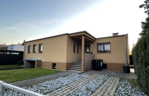 Burg House | Modernes Ferienhaus, 100m von der Spreewald-therme Entfernt