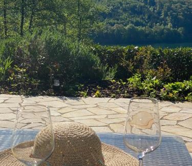 Windebruch House | Modernes Refugium mit Seeblick
